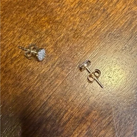 Mejuri pave diamond round studs Earrings